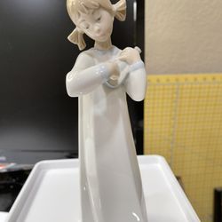 Lladro Figurine 