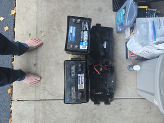 Deep cycle Marine Batteries And Boxes