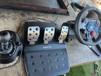 PlayStation steering wheel logitech G29
