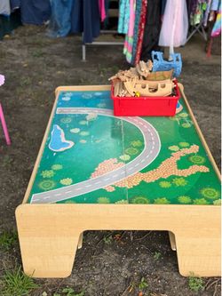 KidKraft Train table