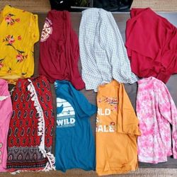 Bulk Of Women's Clothes