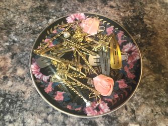 Hair Jewelry Barette Clip Set With Mini Catchall Tray