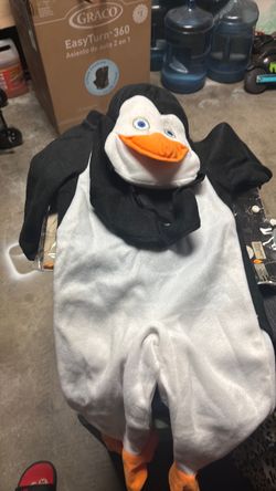 The penguins of Madagascar custom