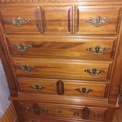 Armour Dresser