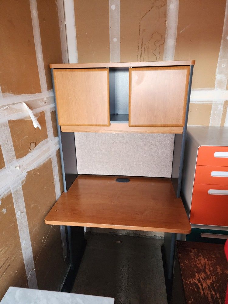 Wood Desk With Hutch And Cabients