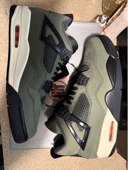 Air Jordan 4 Undefeated size 11
