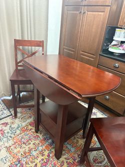 Kitchen Table/Bistro set