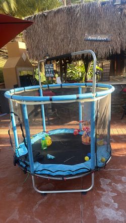 Trampoline
