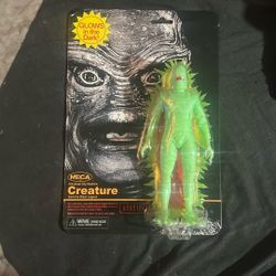 NECA Universal Monsters CREATURE FROM THE BLACK LAGOON Glow in Dark 2023 SDCC