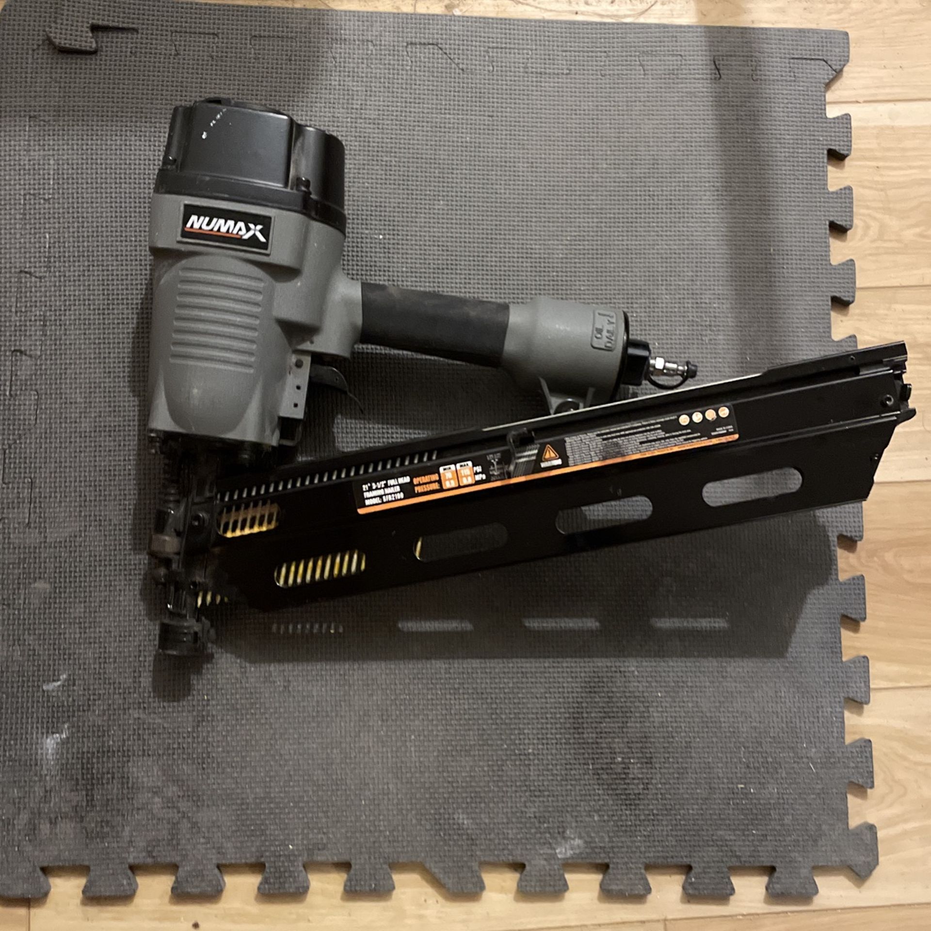 NUMAX Framing Nailer