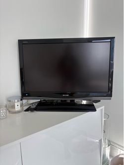 Sharp Liquid Crystal TV - 32” - Model LC -32D64U