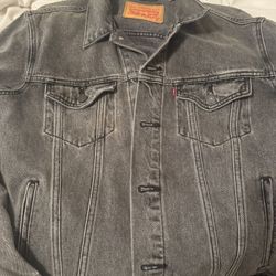 Levi’s denim jacket 