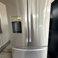 Whirlpool Refrigerator 