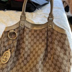 Gucci Sukey Tote bag