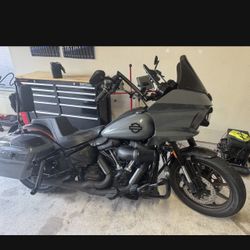 2020 harley Low rider st