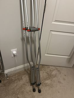 Crutches(guardian)