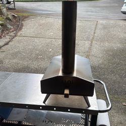 Uni Woodfired Pizza Oven W/ Cart