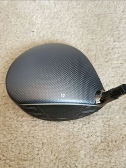 TaylorMade Qi35 Driver