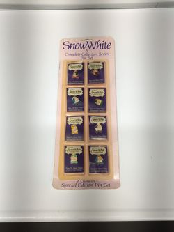 Disney's Snow White and The Seven Dwarf Pin Set