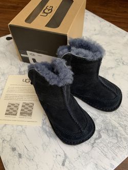 Cute UGG infant boots