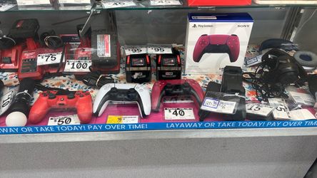 Battery and Charger // PlayStation Controllers