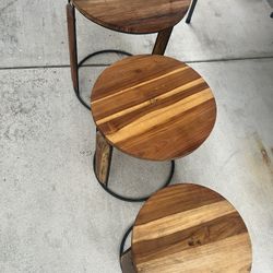 Small Round Tables