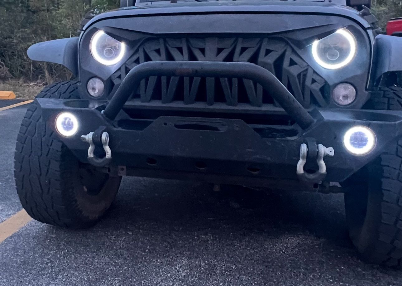 Metal Front Bumper ( Off A 2016 Jeep wrangler )