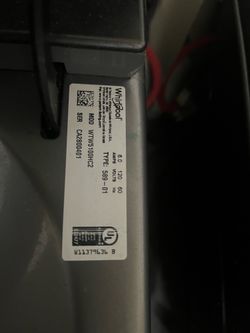Whirlpool Washer and Gas Dryer for sale