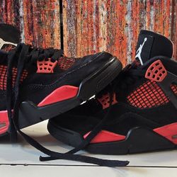Size 6 - Jordan 4 Retro Mid Red Thunder (No Box)