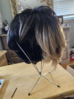 Short Black N Blonde Wig