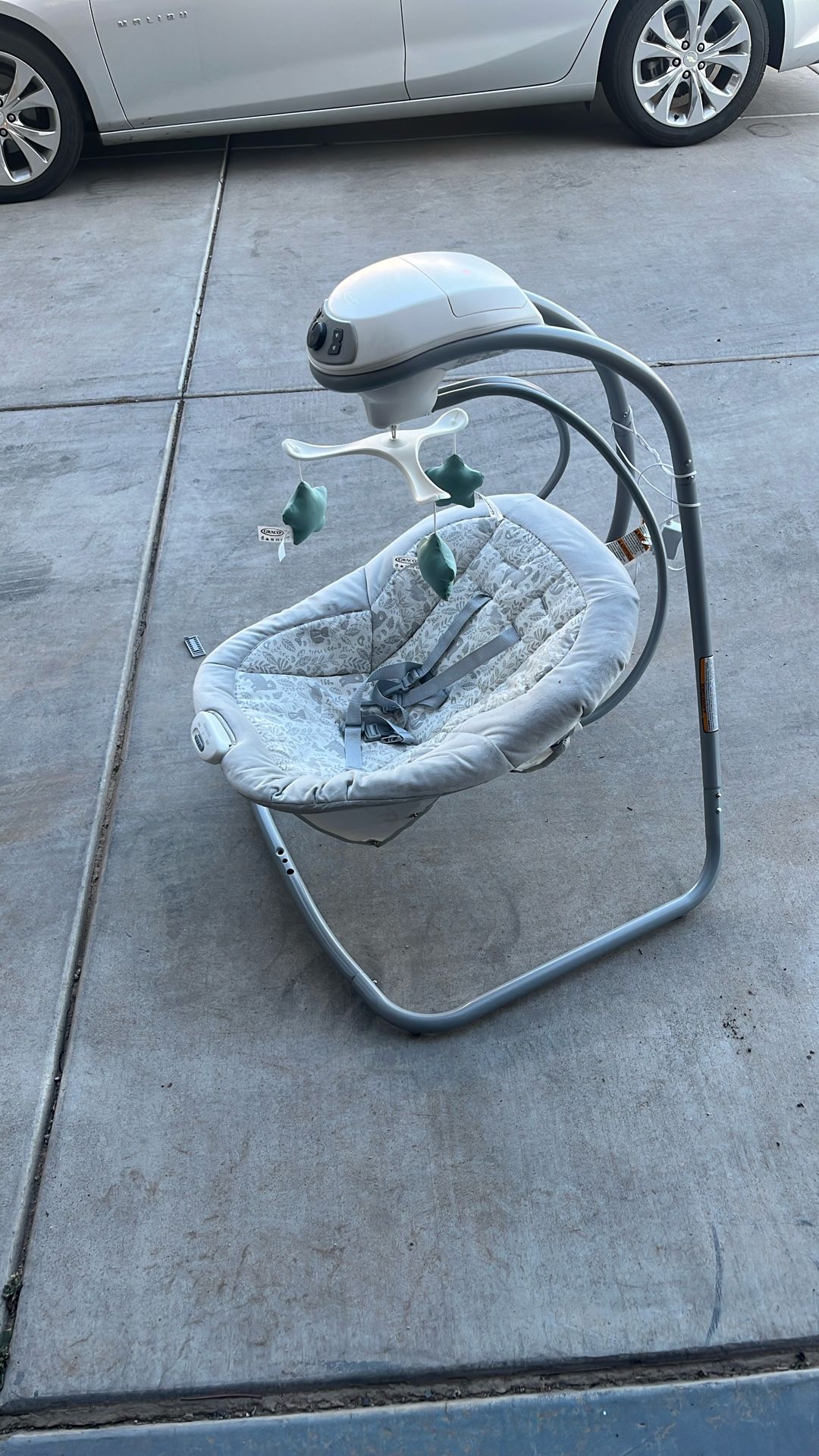 Baby swing