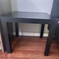 End Black Table