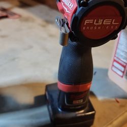 Milwaukee Fuel Brushless Drill 