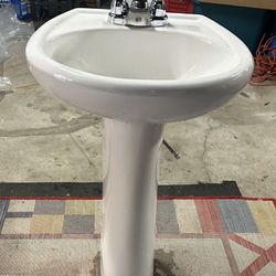 Pedestal sink with Faucet
