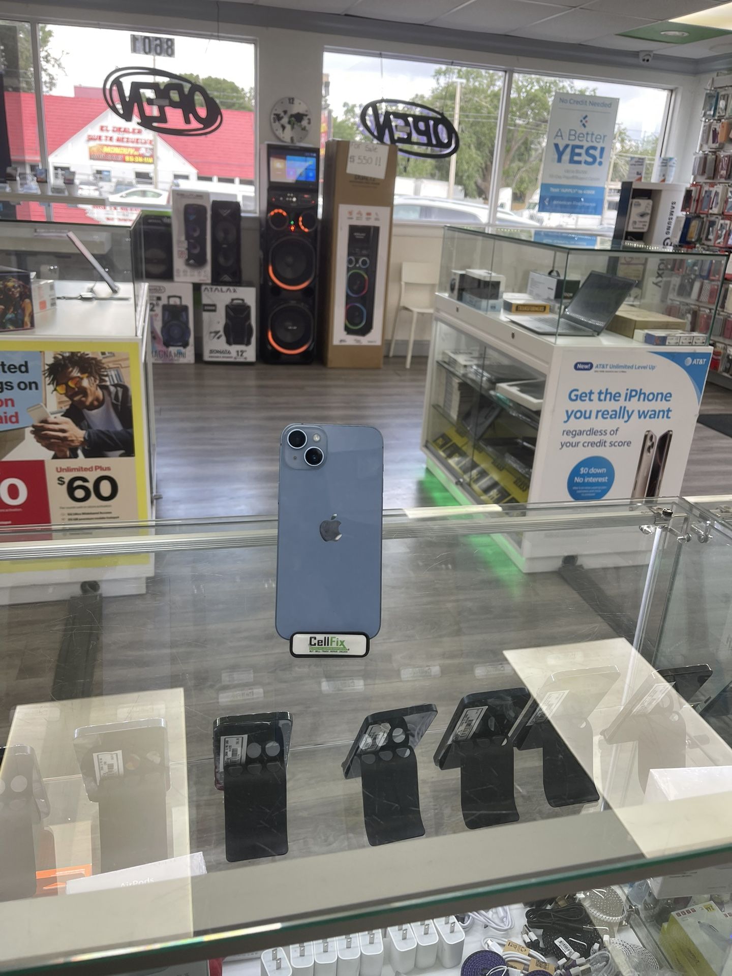 iPhone 14 Plus