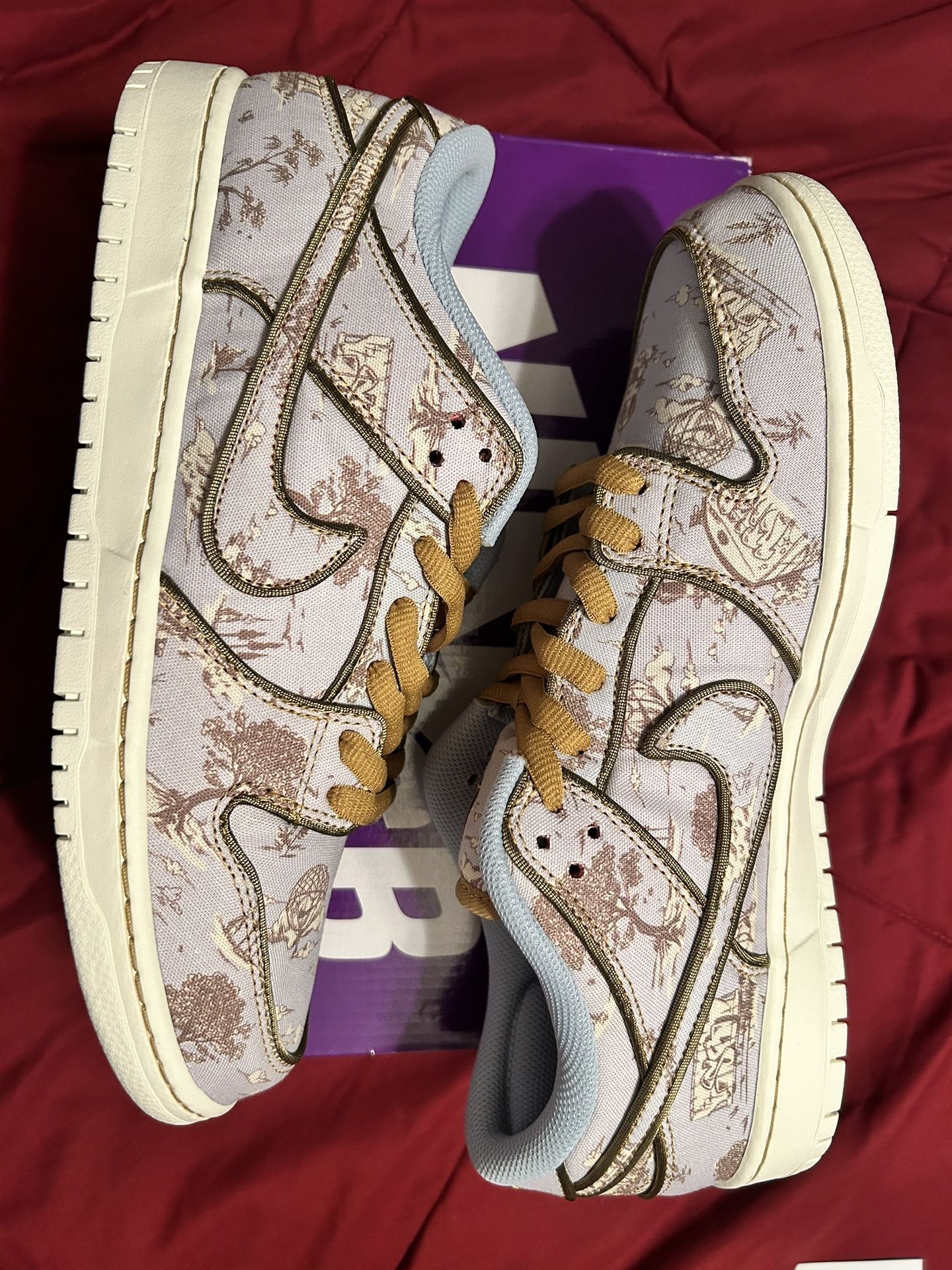 Nike SB Dunk Low City Of Style DS Size 12