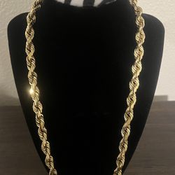 14K 10mm Gold Chain