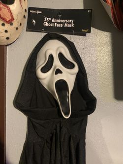 Ghostface Masks prices in description