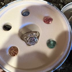 Beautiful Ring With Interchangeable Stones