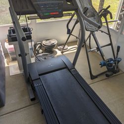 Nordictrack EXP1000S Folding Treadmill