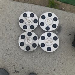 2008 Chevy Silverado Caps Complete