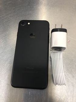 iPhone 7 128g factory unlock like new