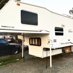 2003 Elkhorn 8s 8Ft Camper Cabover Sleeps 5