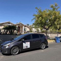 Toyota Prius V 2016 Clean Title 