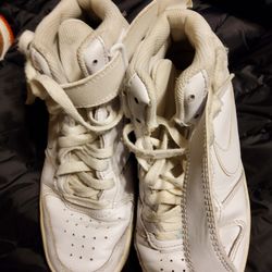 Tennis En Bue Estado