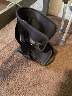 crutches Black Medical Walking Boot Brace and crutches