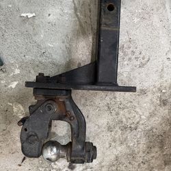 Towing hitch