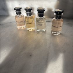 Louis Vuttion ,gift Set. Mom Didn’t Like It Used Less Than 4 Times, Messed Up Box