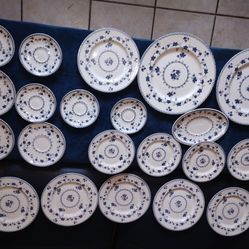 Royal Doulton excellent condition rice style