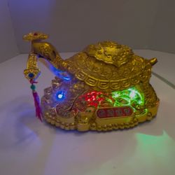 NIB  Feng Shui  Money Turtle  Golden Plastic  Lights Music  Battery Operated